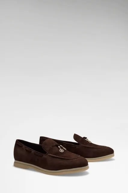 Suede loafer